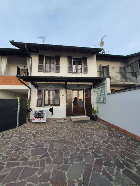 Villa in vendita a Secugnago via veneto