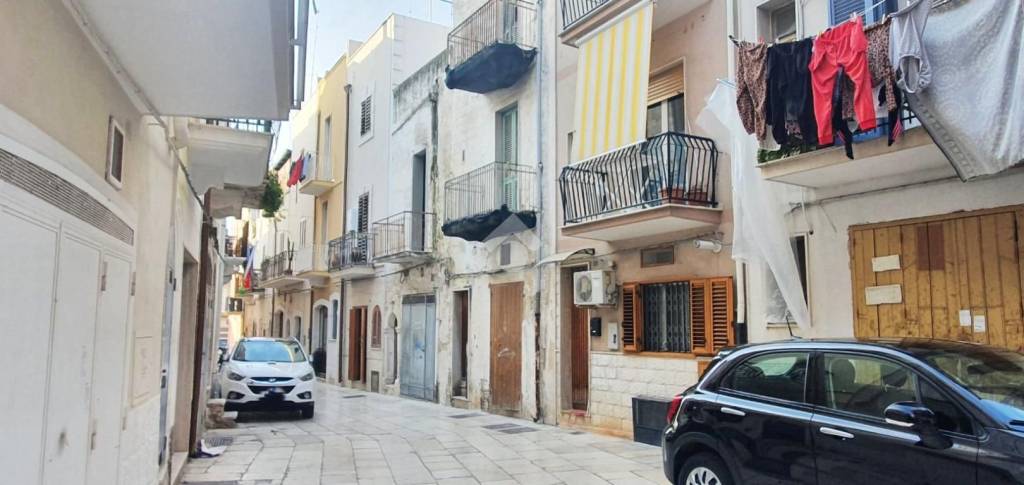 Casa Indipendente in vendita a Mola di Bari via Gaetano Donizetti, 65