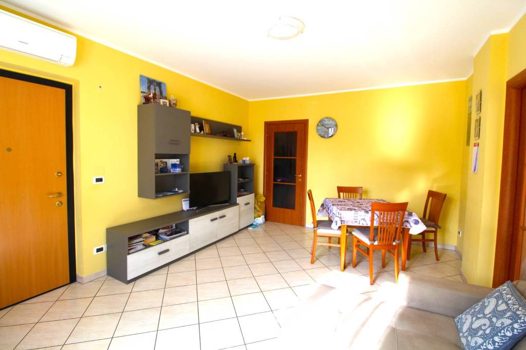 Appartamento in vendita a Candiolo via Villa di Montpascal