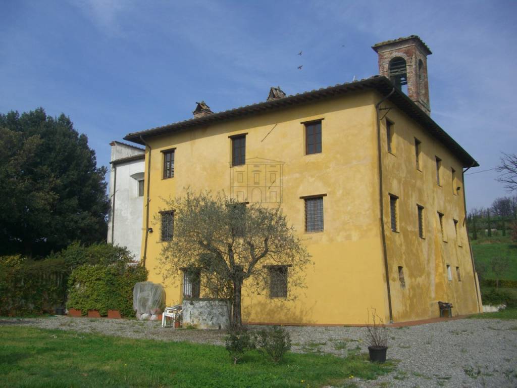 Casale in vendita a Capannori