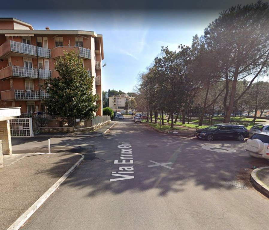 Appartamento in affitto a Roma via Enrico Glori
