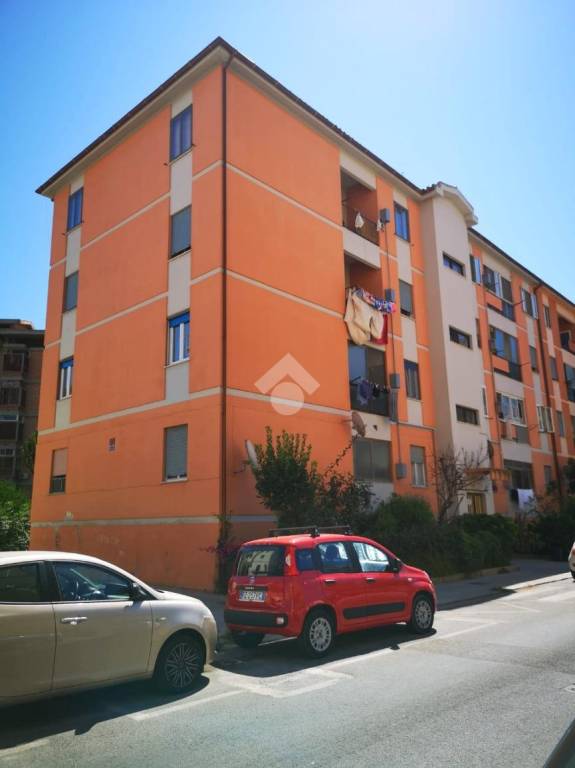 Appartamento in vendita a Cagliari via cornalias, 19
