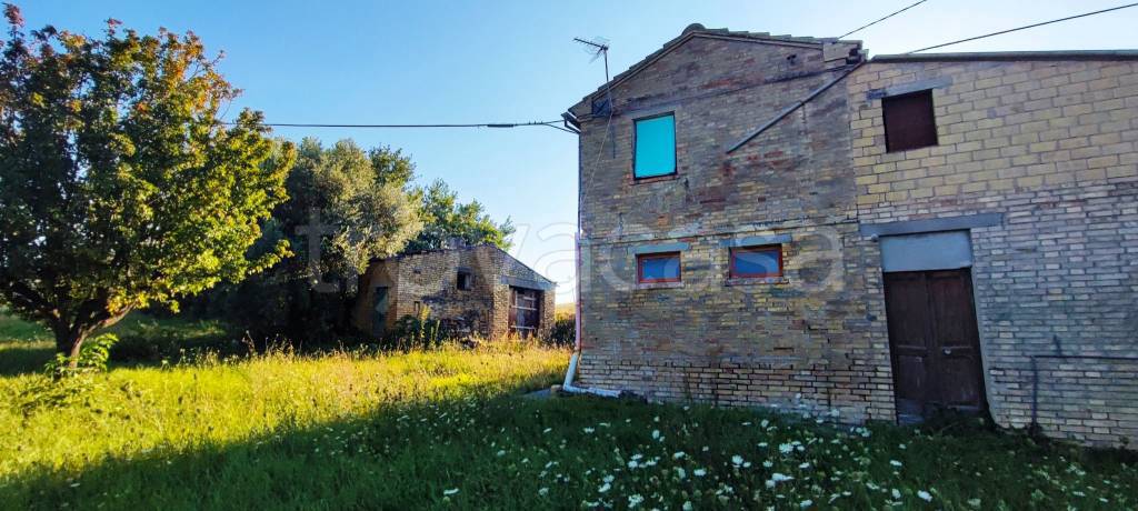 Casa Indipendente in vendita a Montegiorgio contrada Colle Bianco