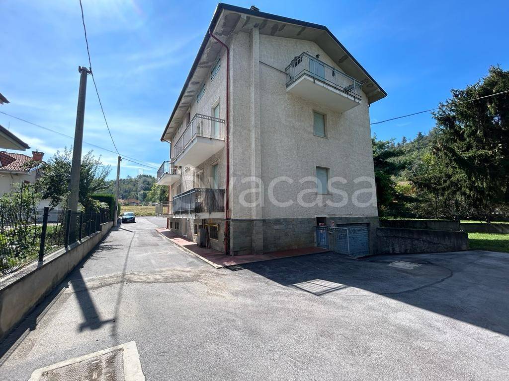 Appartamento in vendita a Chiusa di Pesio via Circonvallazione Mombrisone, 48