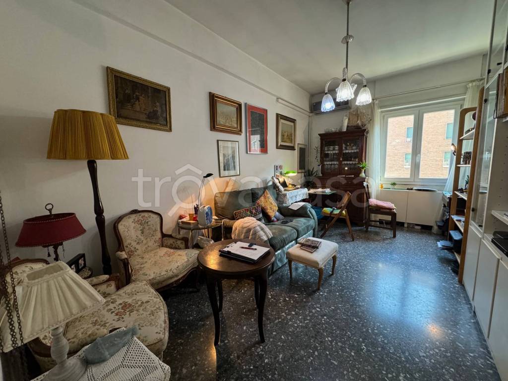 Appartamento in vendita a Roma circonvallazione Nomentana, 472