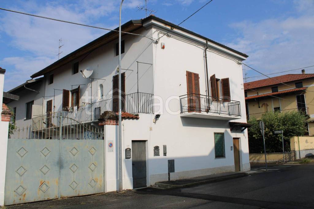 Villa in vendita a Trino via Palestro, 4