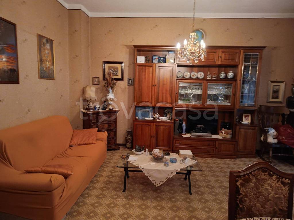 Appartamento in vendita ad Alessandria via Augusto Righi, 3