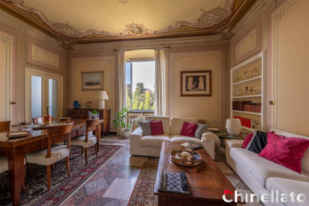 Appartamento in vendita a Genova via Corsica