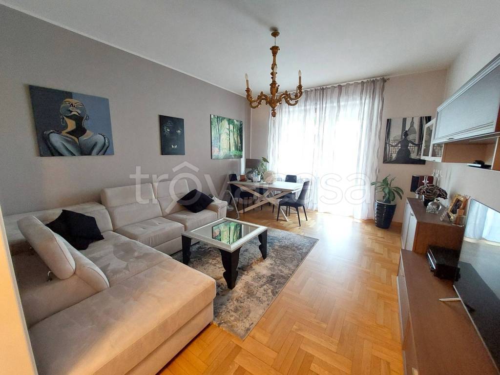 Appartamento in vendita a Torino corso Bernardino Telesio, 14