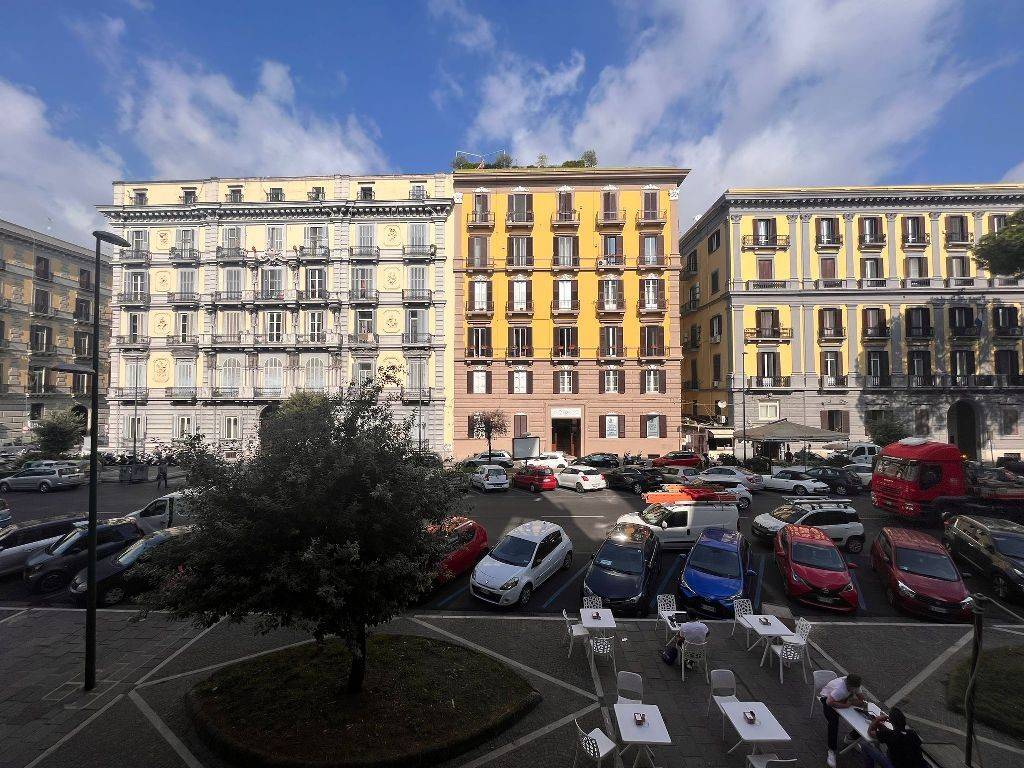 Appartamento in vendita a Napoli viale Antonio Gramsci