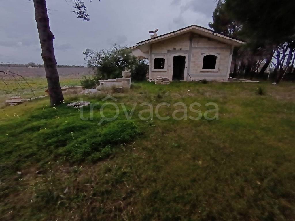 Villa in vendita a Carmiano via Veglie