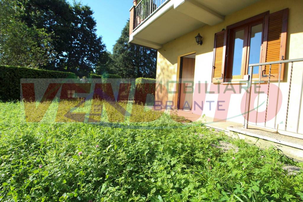 Appartamento in vendita a Somma Lombardo via Giovanni Pascoli