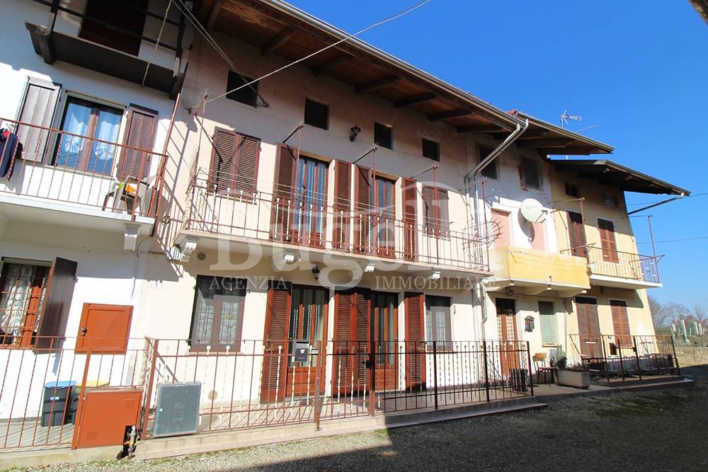 Villa a Schiera in vendita a Cerrione via Antonio Gramsci, 7