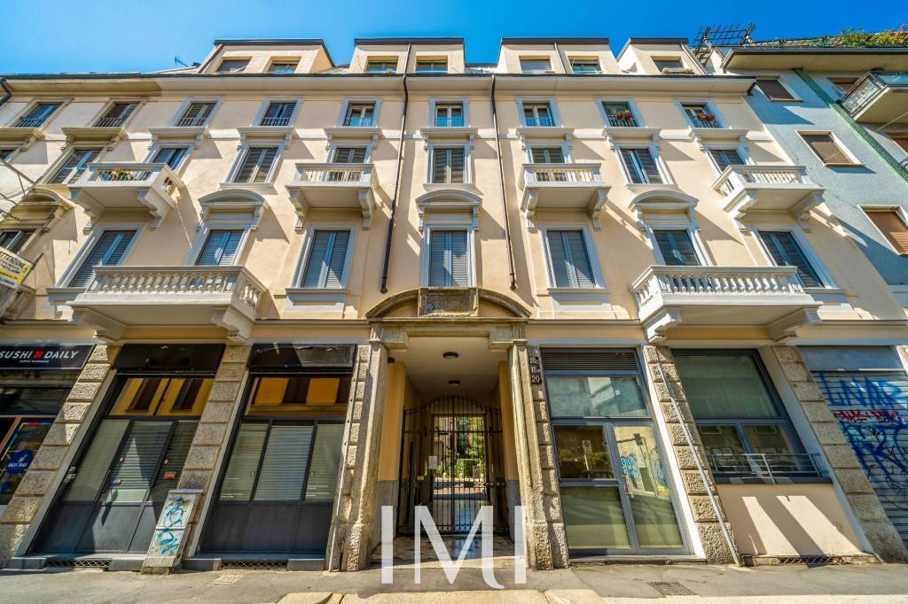 Appartamento in vendita a Milano via San Vincenzo, 20
