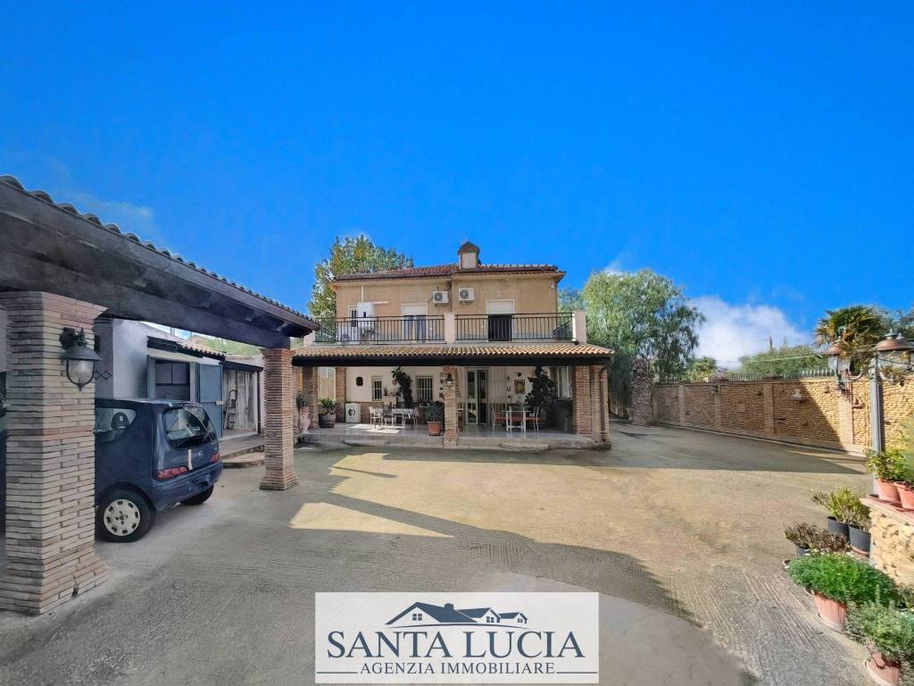 Villa in vendita a Canicattì via Purgatorio