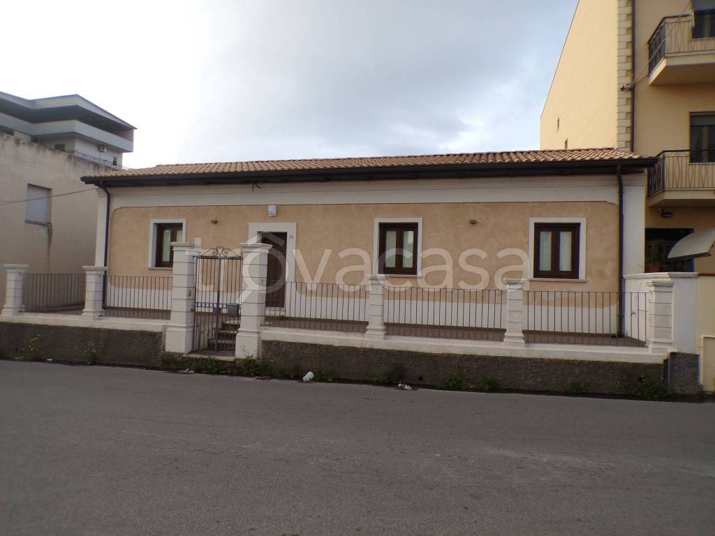 Villa in vendita a Reggio di Calabria via Provinciale San Sperato