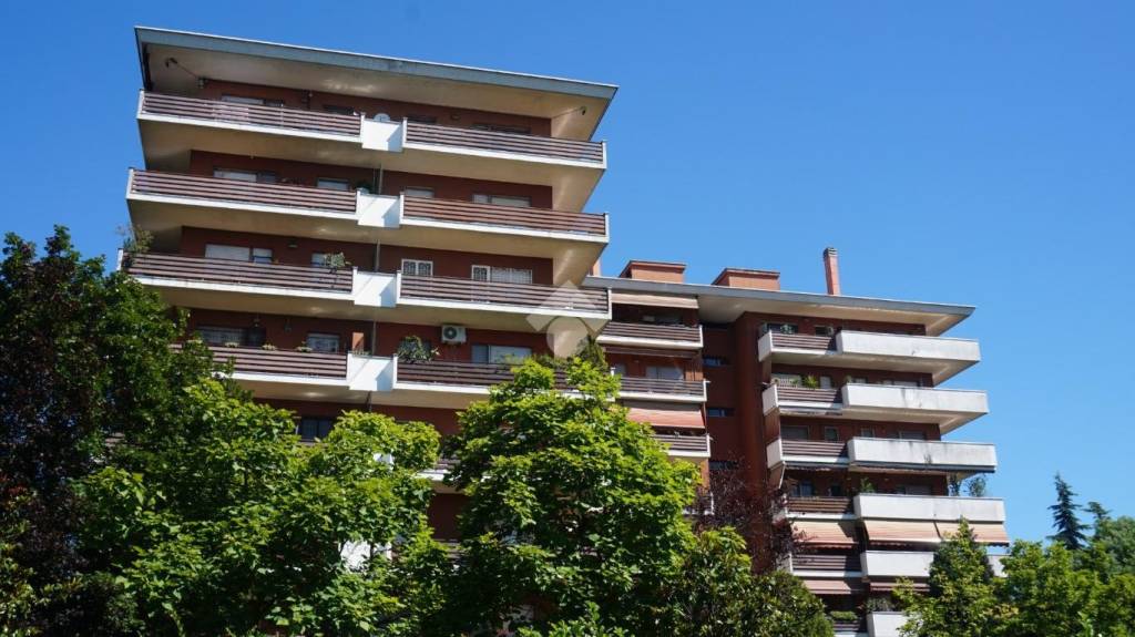 Appartamento in vendita a Peschiera Borromeo via Indipendenza, 1