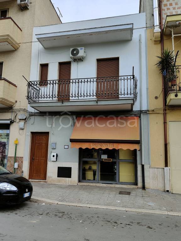 Appartamento in in vendita da privato a Palagiano corso Lenne, 145