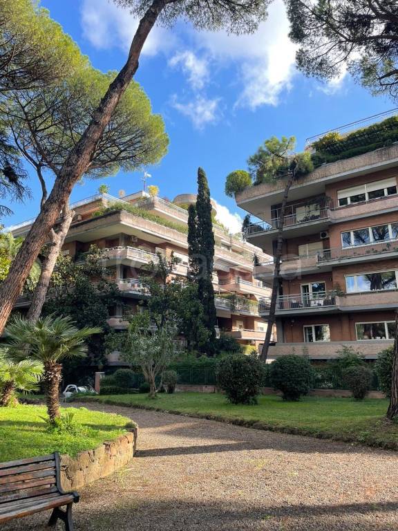 Appartamento in vendita a Roma via Nomentana, 248