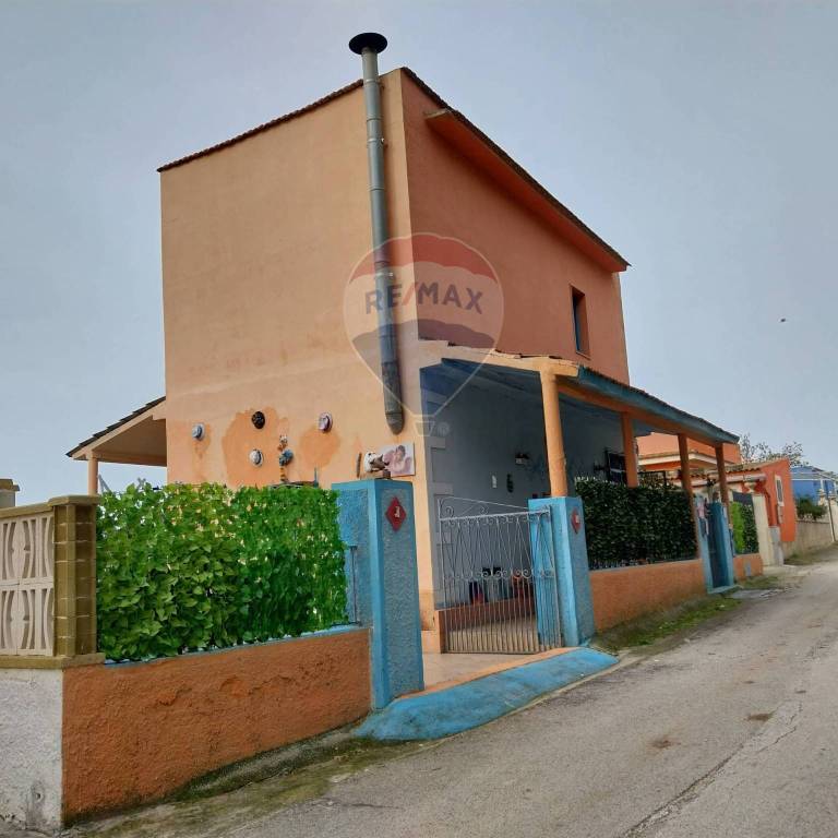 Villa in vendita a Ispica via delle Viole / c.Da Marina Marza, 17