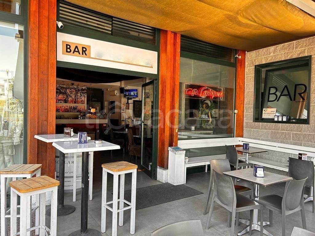 Bar in vendita a Puegnago del Garda via Nazionale, 30