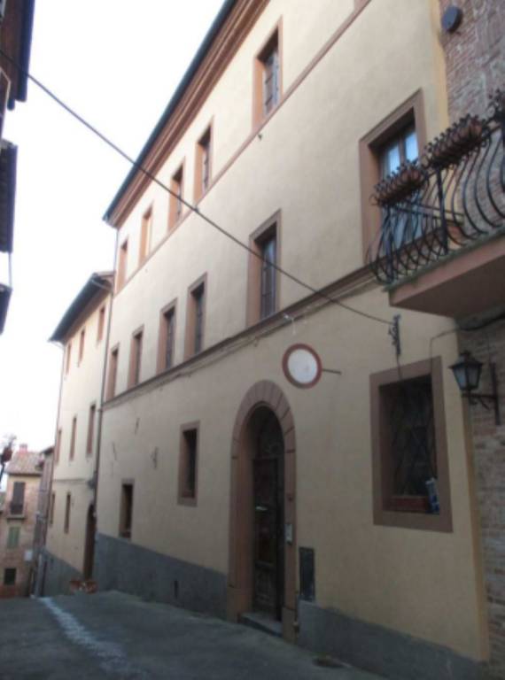 Intero Stabile all'asta a Torrita di Siena via Ottavio Maestri