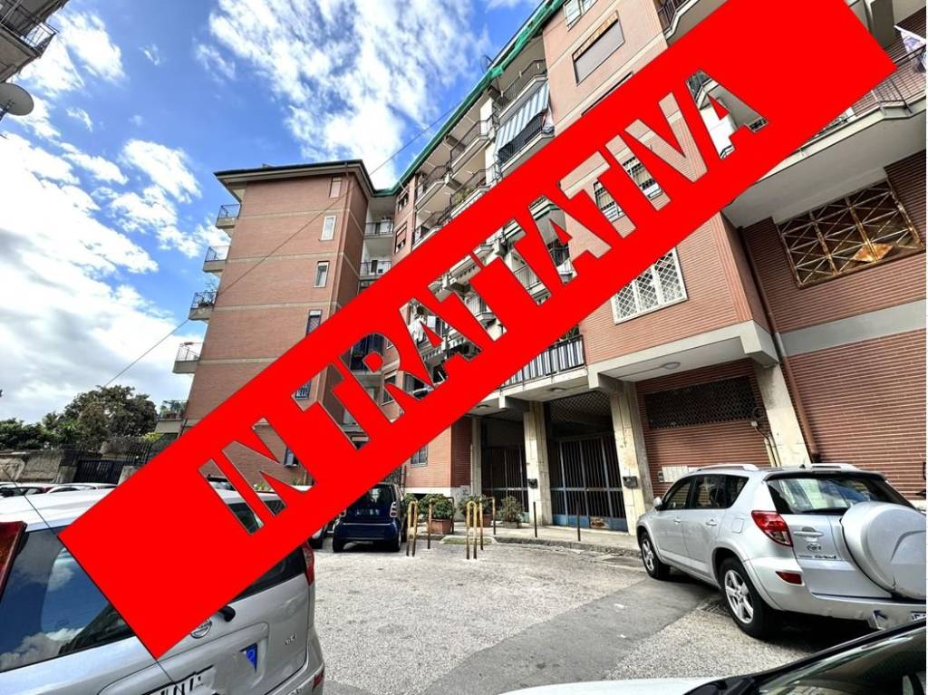 Appartamento in vendita a Napoli via dell'Epomeo