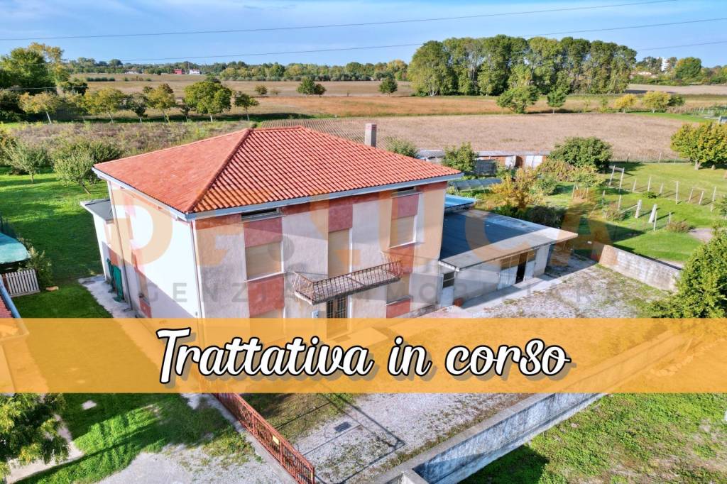 Villa in vendita a Fossalta di Portogruaro viale Venezia