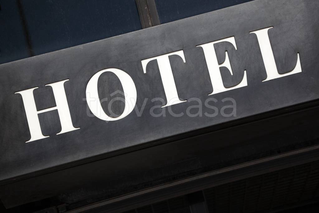 Hotel in vendita a Seregno