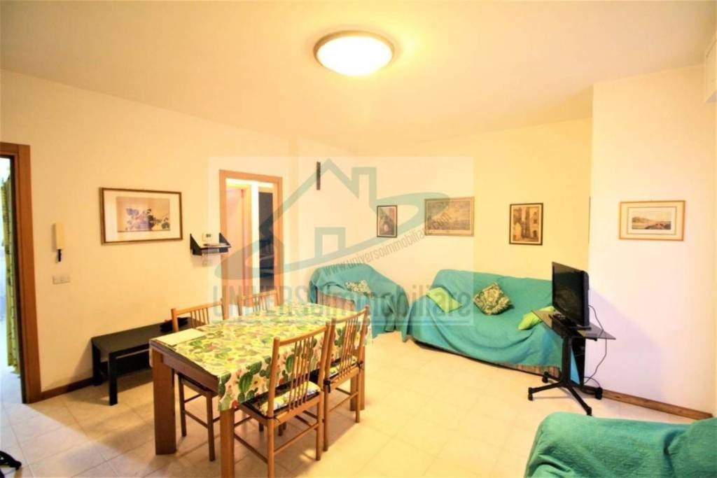 Appartamento in vendita ad Altidona via Cavour