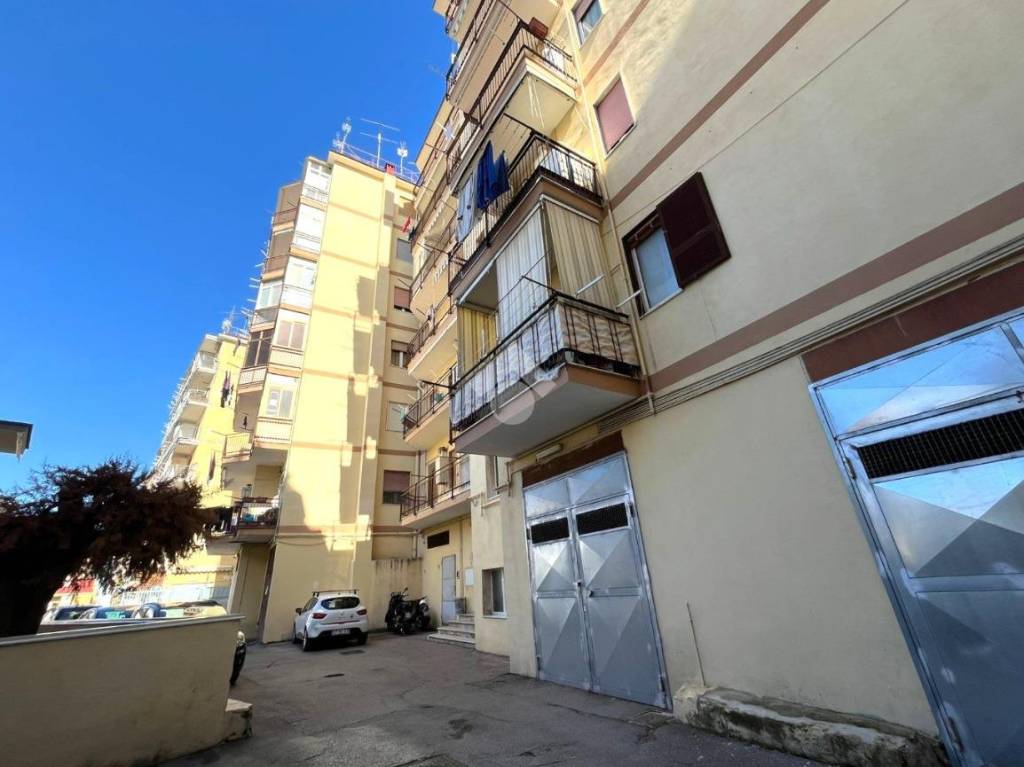 Appartamento in vendita a Torre del Greco via abruzzo