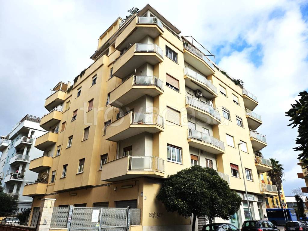 Appartamento in vendita a Roma viale Capitan Consalvo