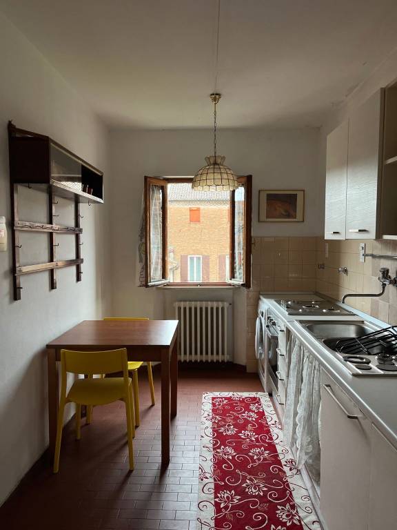 Appartamento in in affitto da privato a Ferrara via Ghisiglieri, 16