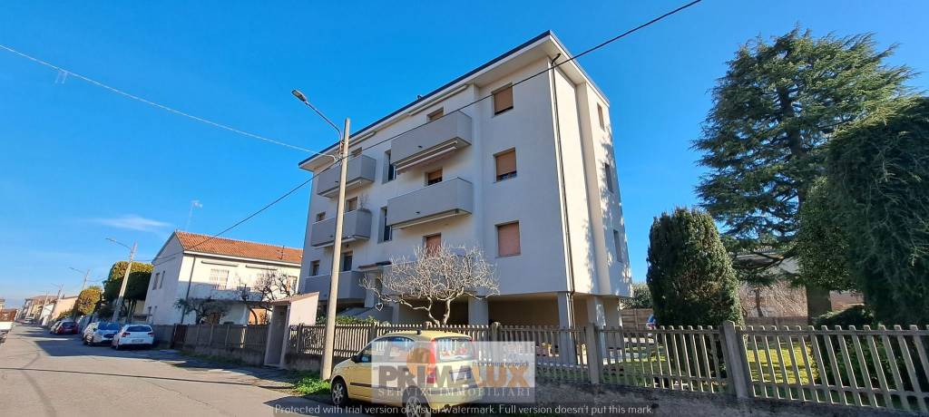 Appartamento in vendita a Cesano Maderno via Monte Legnone