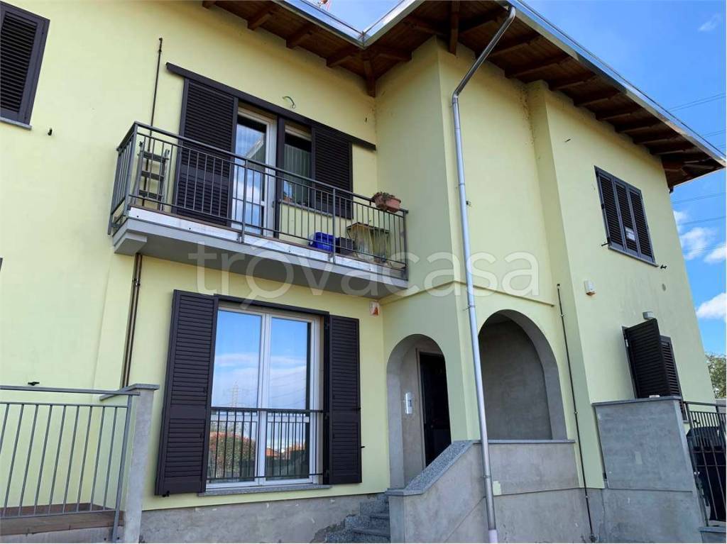 Appartamento in vendita a Castelletto sopra Ticino asserini