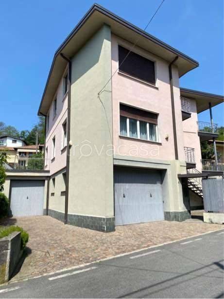 Casa Indipendente in vendita a Vergiate via giuseppe garibaldi, 67