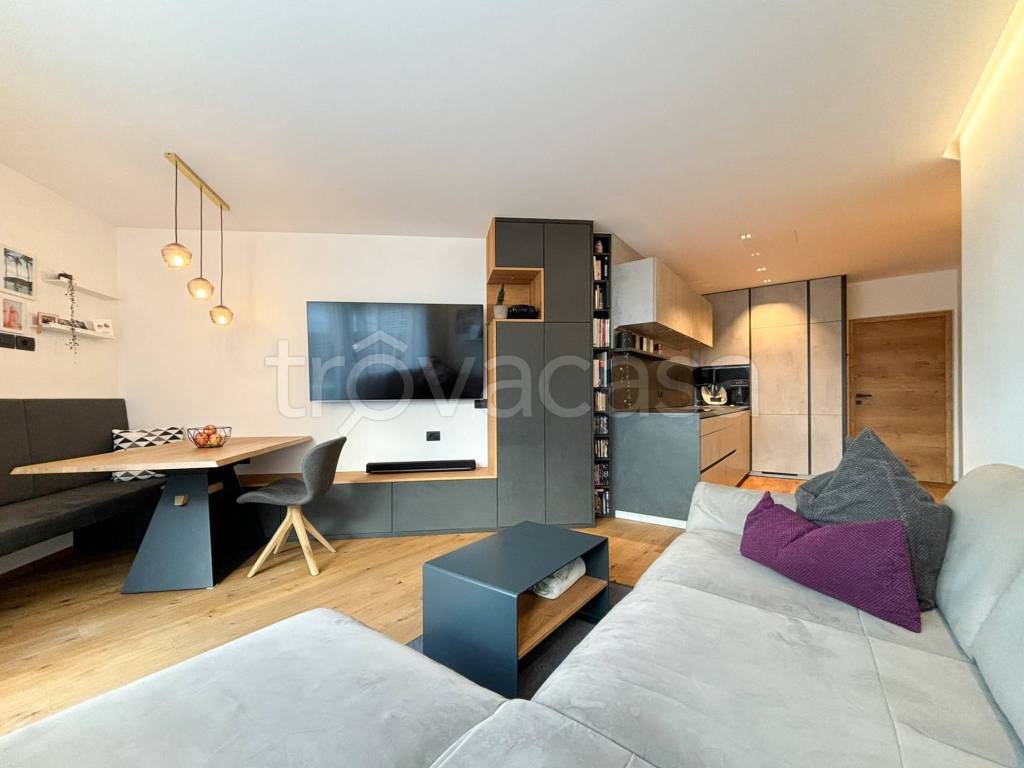 Appartamento in vendita a Campo Tures via Hugo von Taufers, 5