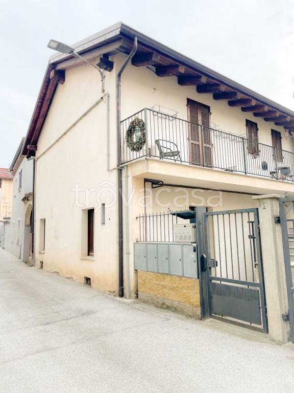 Appartamento in in vendita da privato a Caraglio via San Dolcido, 1
