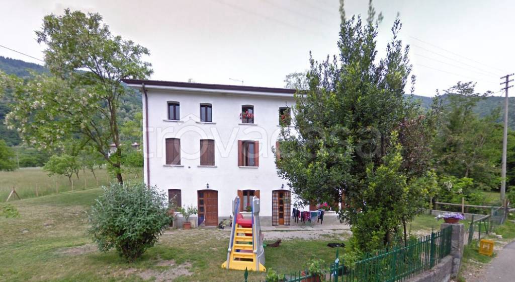 Villa all'asta a Revine Lago via Sottocroda, 85