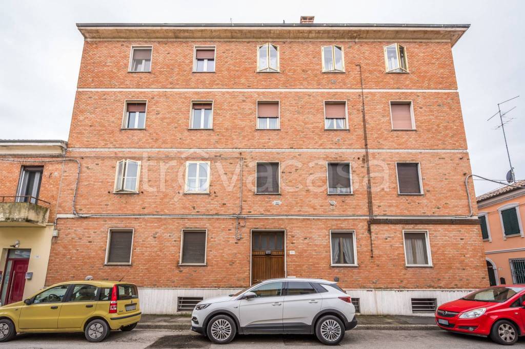 Appartamento in vendita a Ferrara via Arianuova