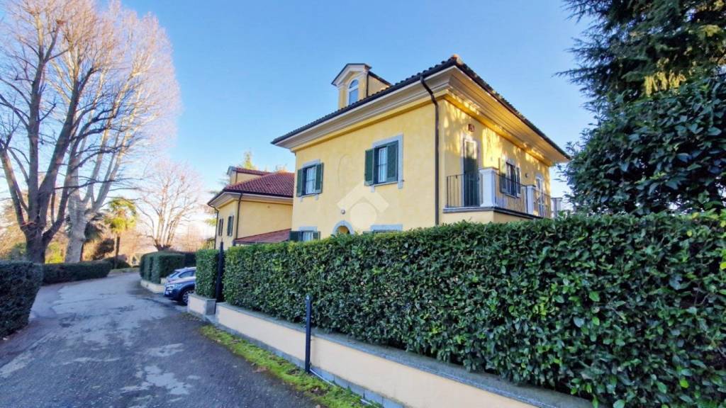 Villa in vendita a Castagneto Po strada rossina, 40