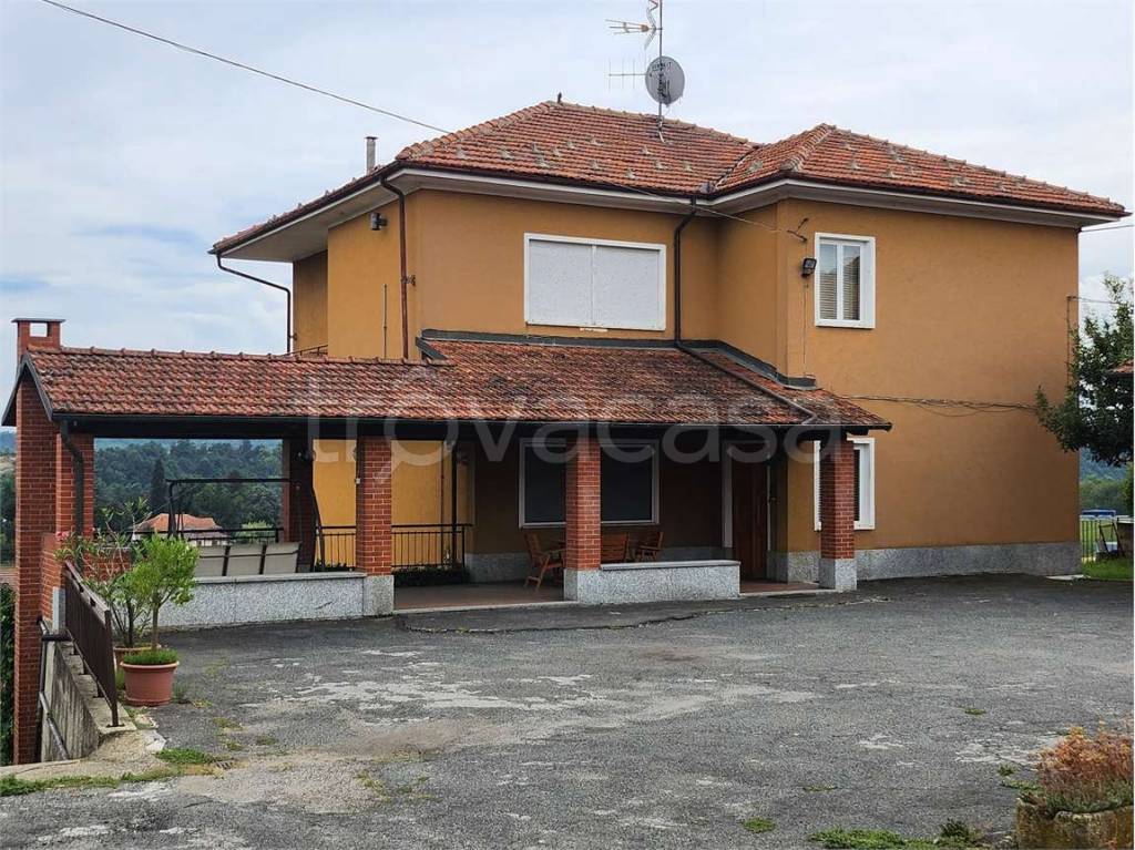Villa Bifamiliare in vendita a Fossano