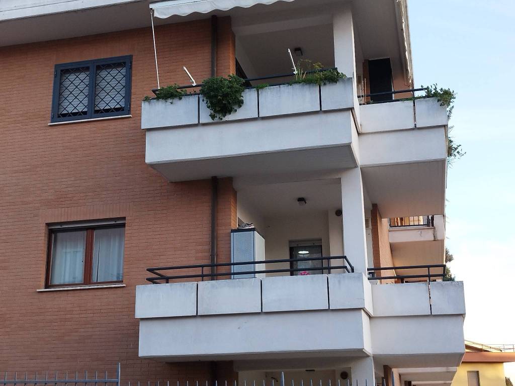 Appartamento in vendita a Rignano Flaminio via Antonio Vivaldi, 7