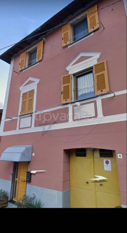 Casa Indipendente in in vendita da privato a Sant'Olcese via Isola, 5