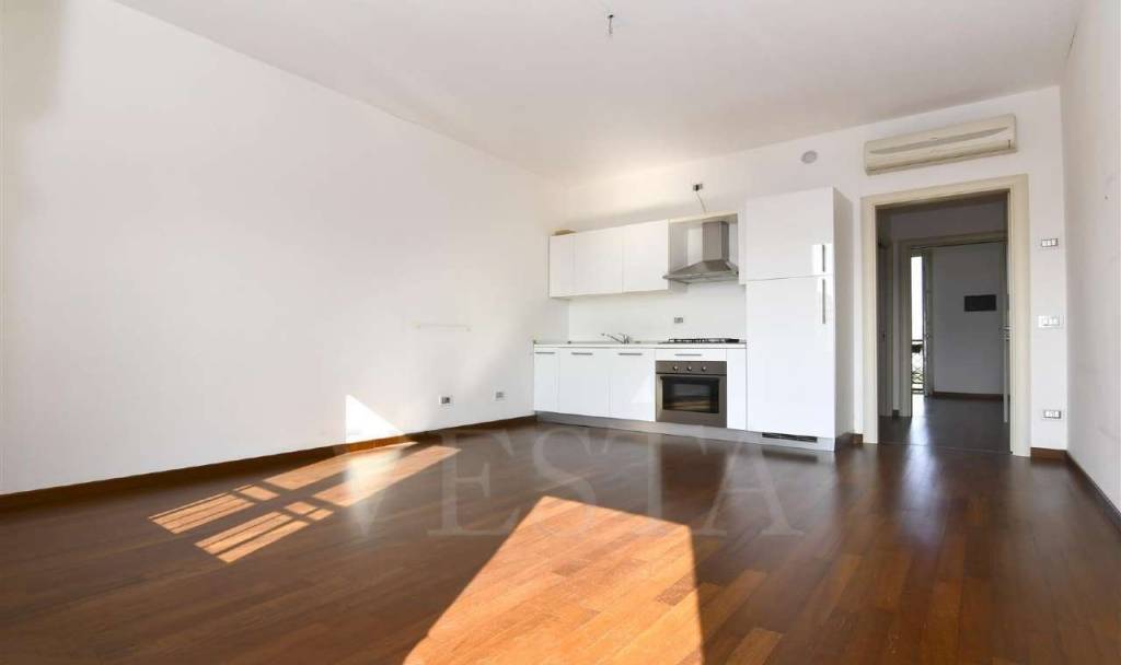 Appartamento in vendita a Milano via Lodovico il Moro