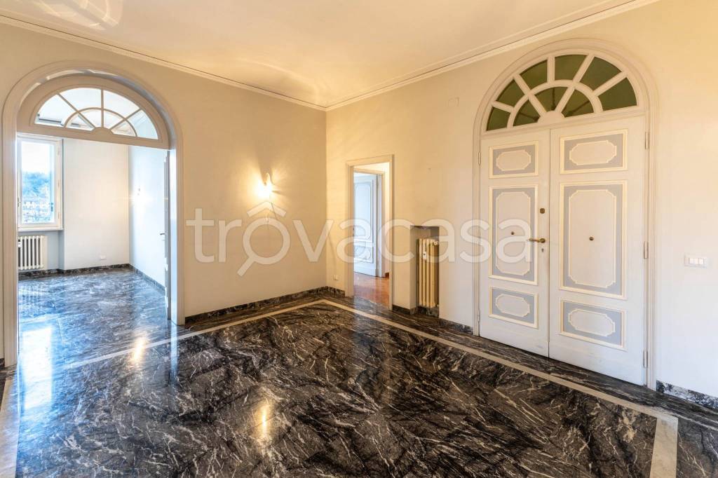 Appartamento in affitto a Firenze lungarno Amerigo Vespucci, 10