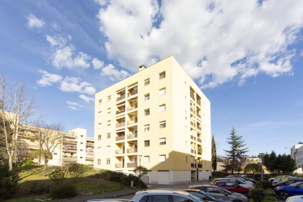 Appartamento in vendita a Perugia via Chiusi, 440