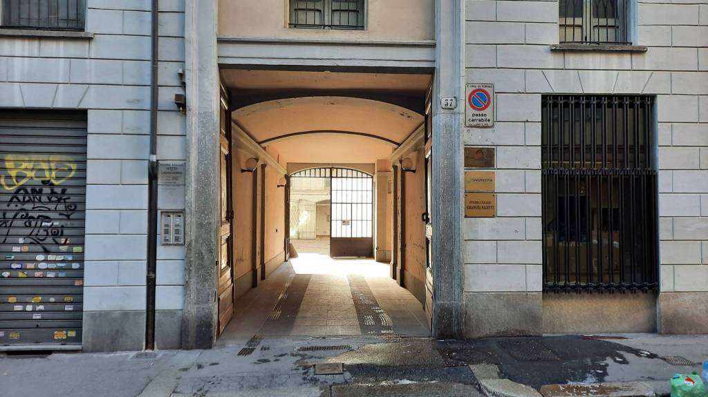 Ufficio in affitto a Torino via San Francesco di Paola, 37