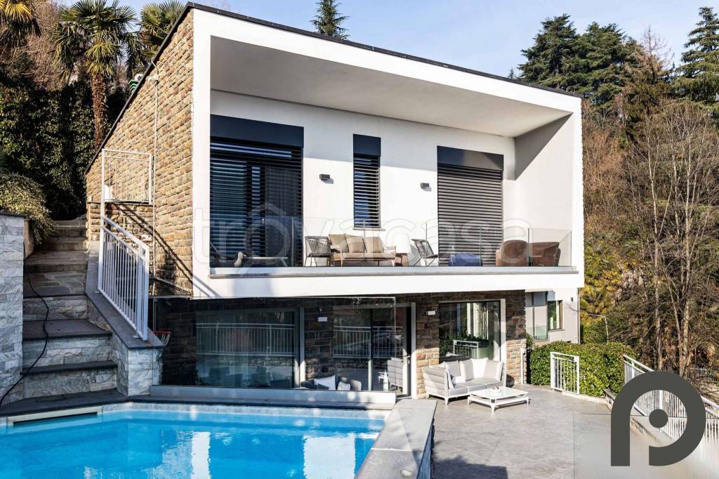 Villa in vendita a Como via Bellinzona, 41