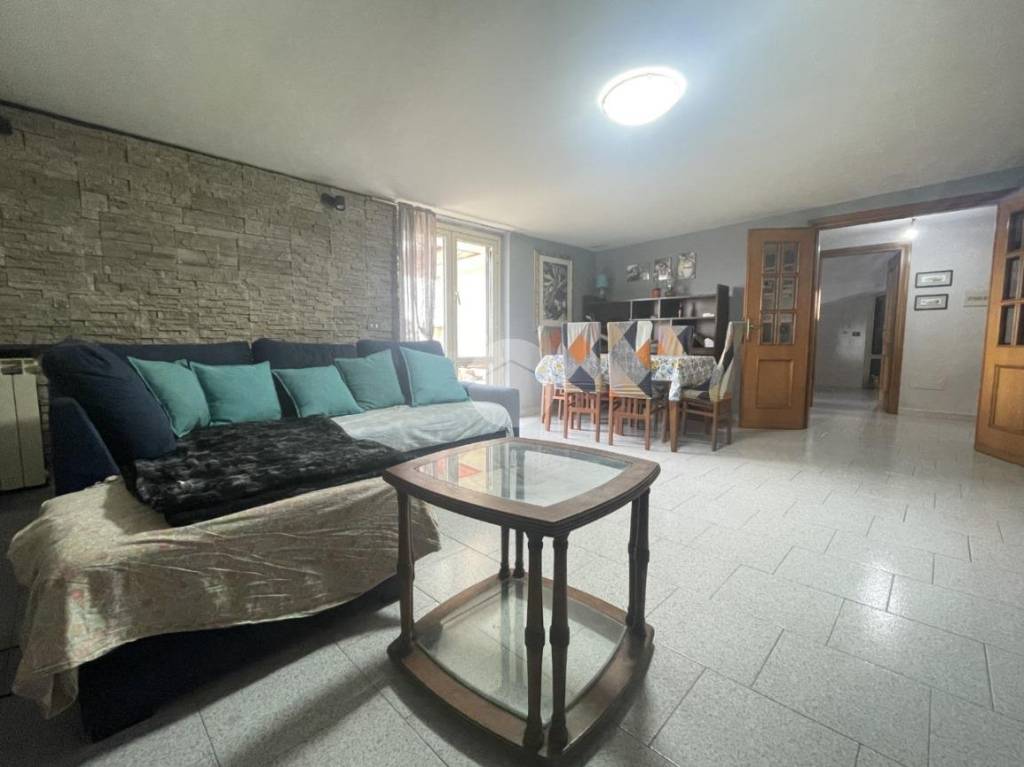 Appartamento in affitto a Monterotondo via Monti Sabini